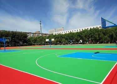 Sport modulari che pavimentano, pavimentazione di sicurezza ad alta resistenza dei pp del campo da pallacanestro di slittamento del portatile non